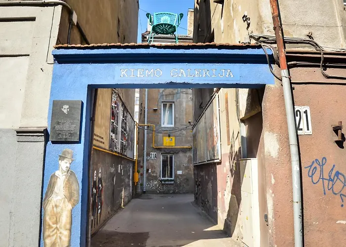 Courtyard Gallery With Free Parking Appartement *